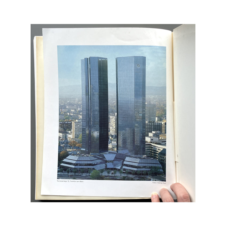 Zeitgenössische Kunst in der Deutschen Bank Frankfurt