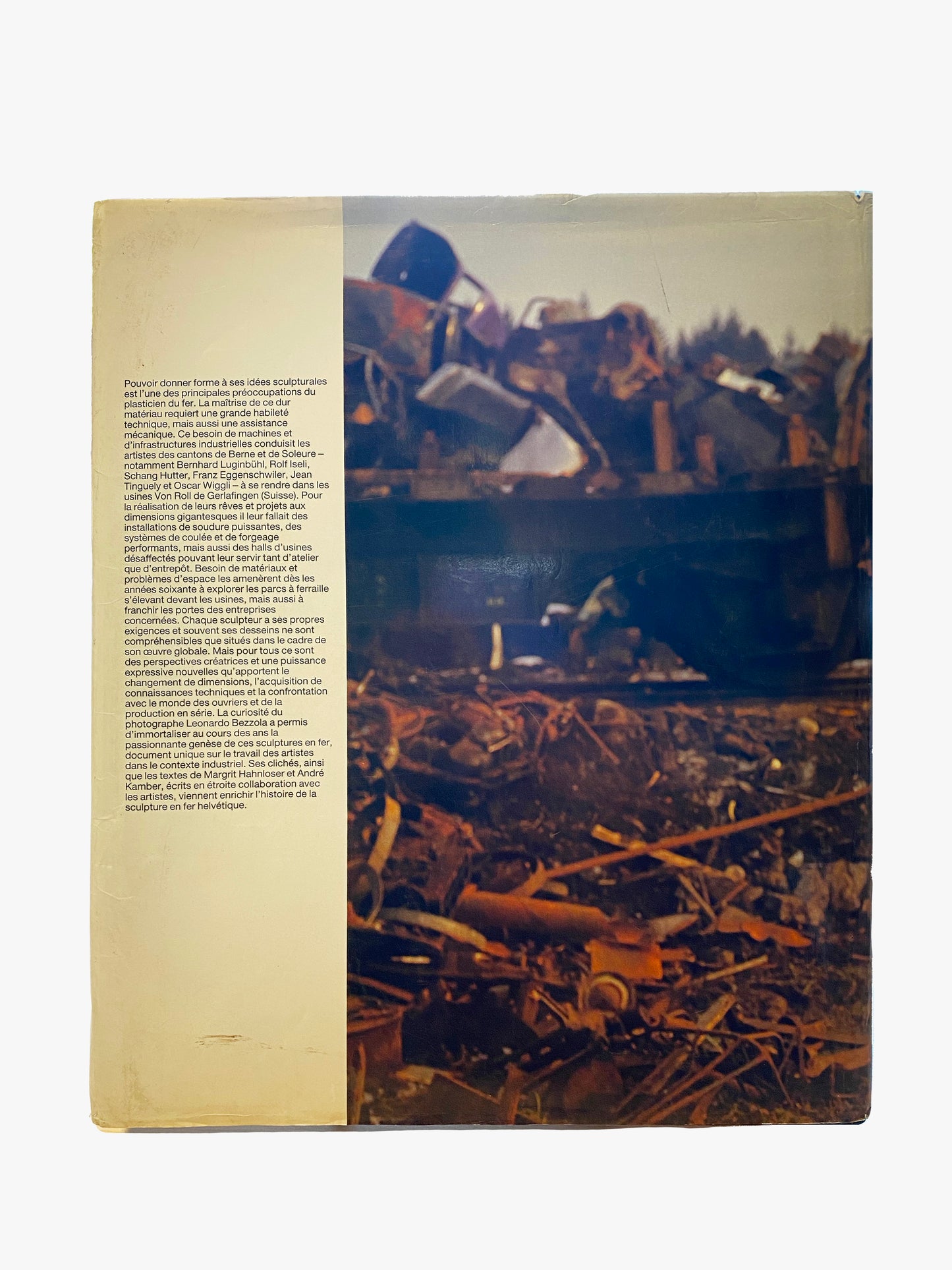 Sculpteurs à l'usine