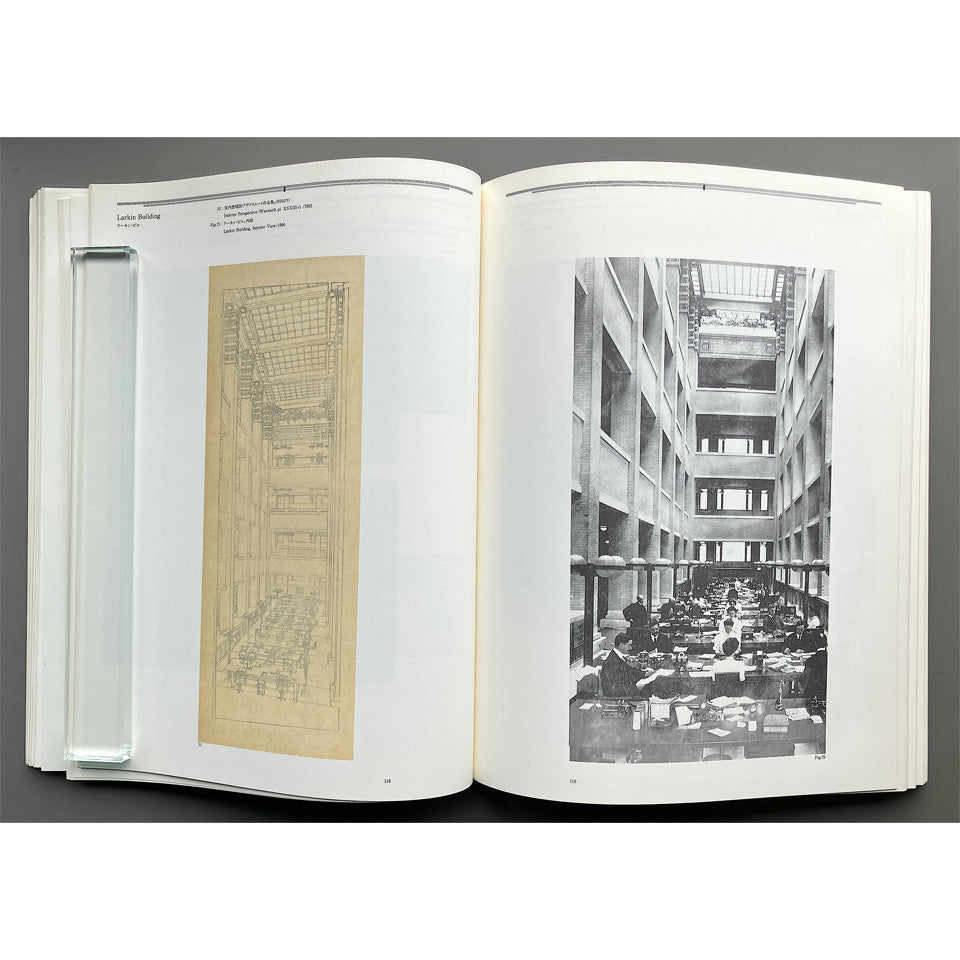 Frank Lloyd Wright Retrospective　フランク・ロイド・ライト回顧展