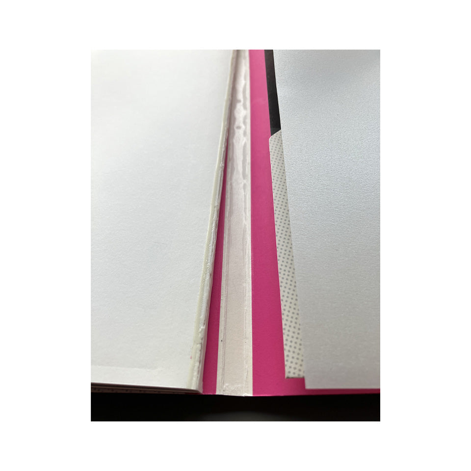 LEE BUL　イ・ブル展　《世界の舞台》